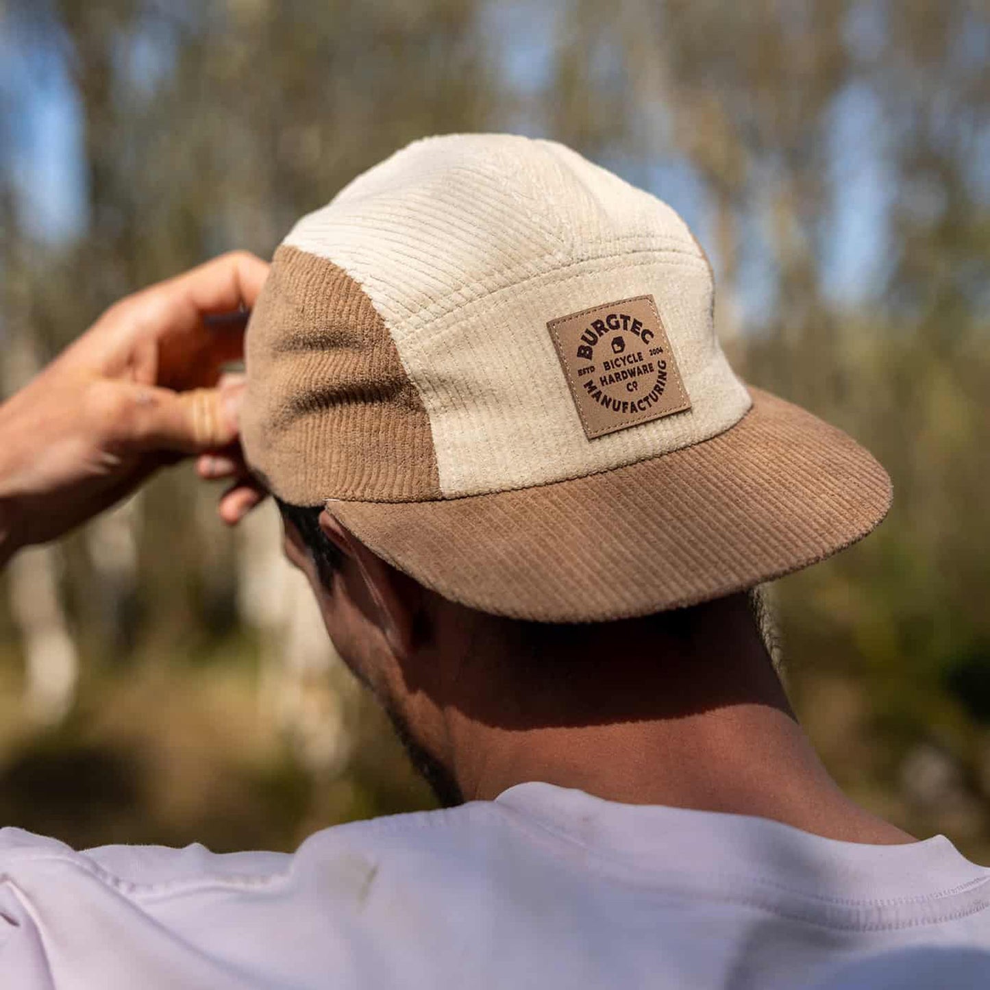 BURGTEC BANDIT CORDUROY FIVE PANEL Cap Beige/Marrón