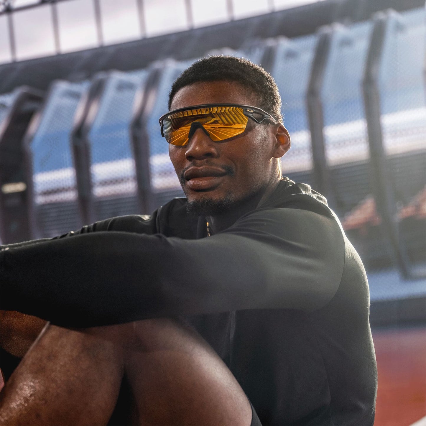 OAKLEY SPHAERA Carbono Mate 24K Polarizada - 0OO9403-0436