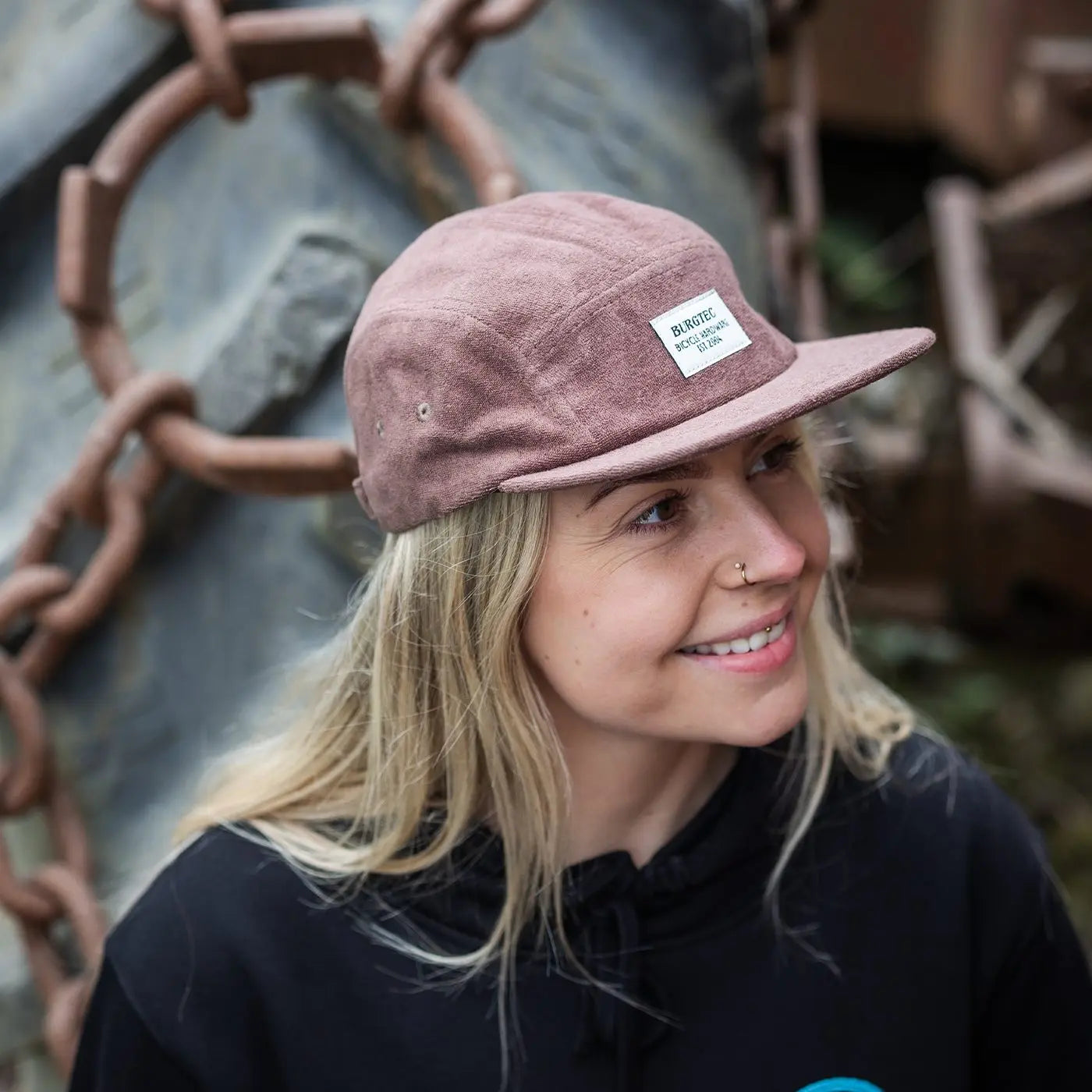 Gorra BURGTEC ARCADE FIVE PANEL Marrón