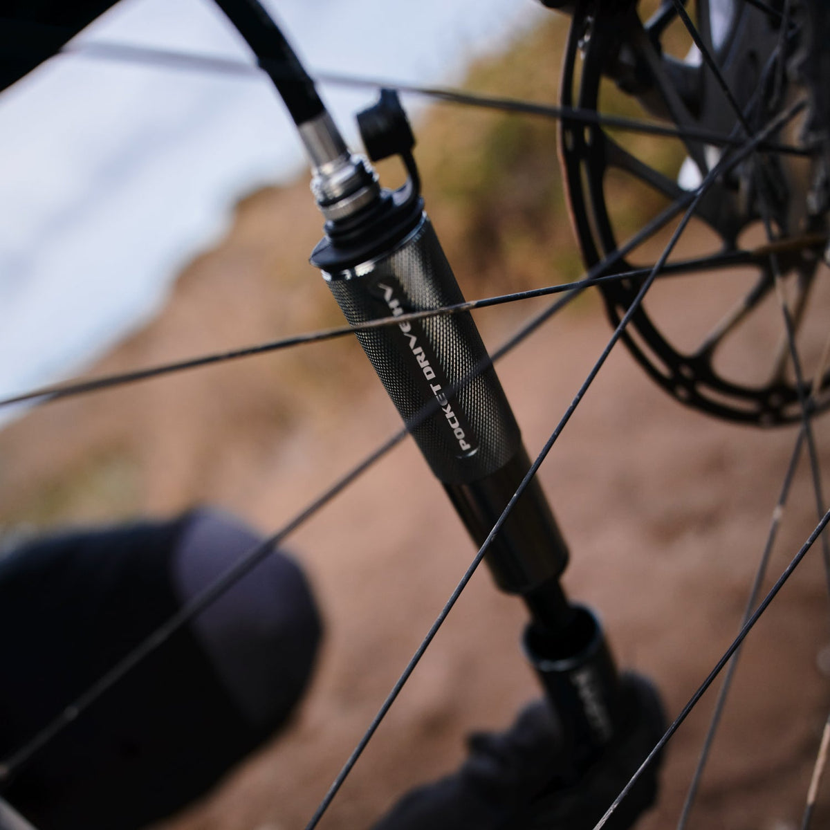 Bomba de mano LEZYNE POCKET DRIVE HV LOADED negra
