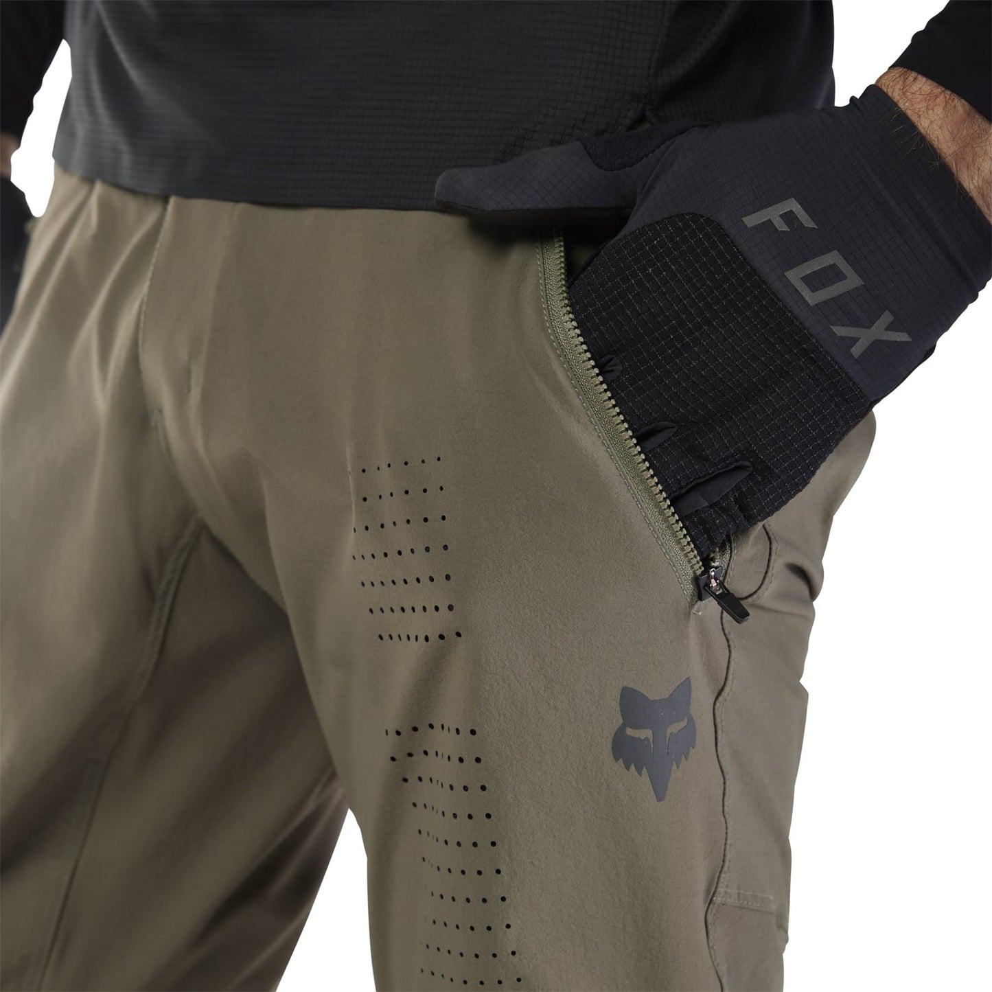 FOX FLEXAIR Pantalones caqui 2025
