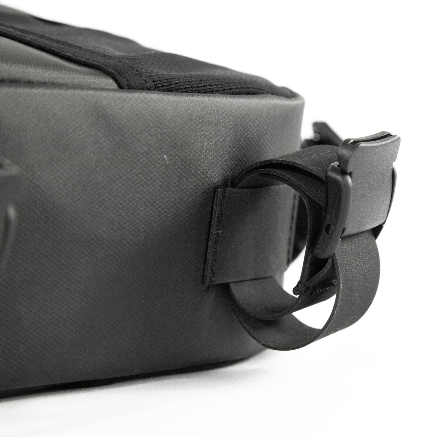 BOLSA BUDS TOP FRAME 1,5L Negra