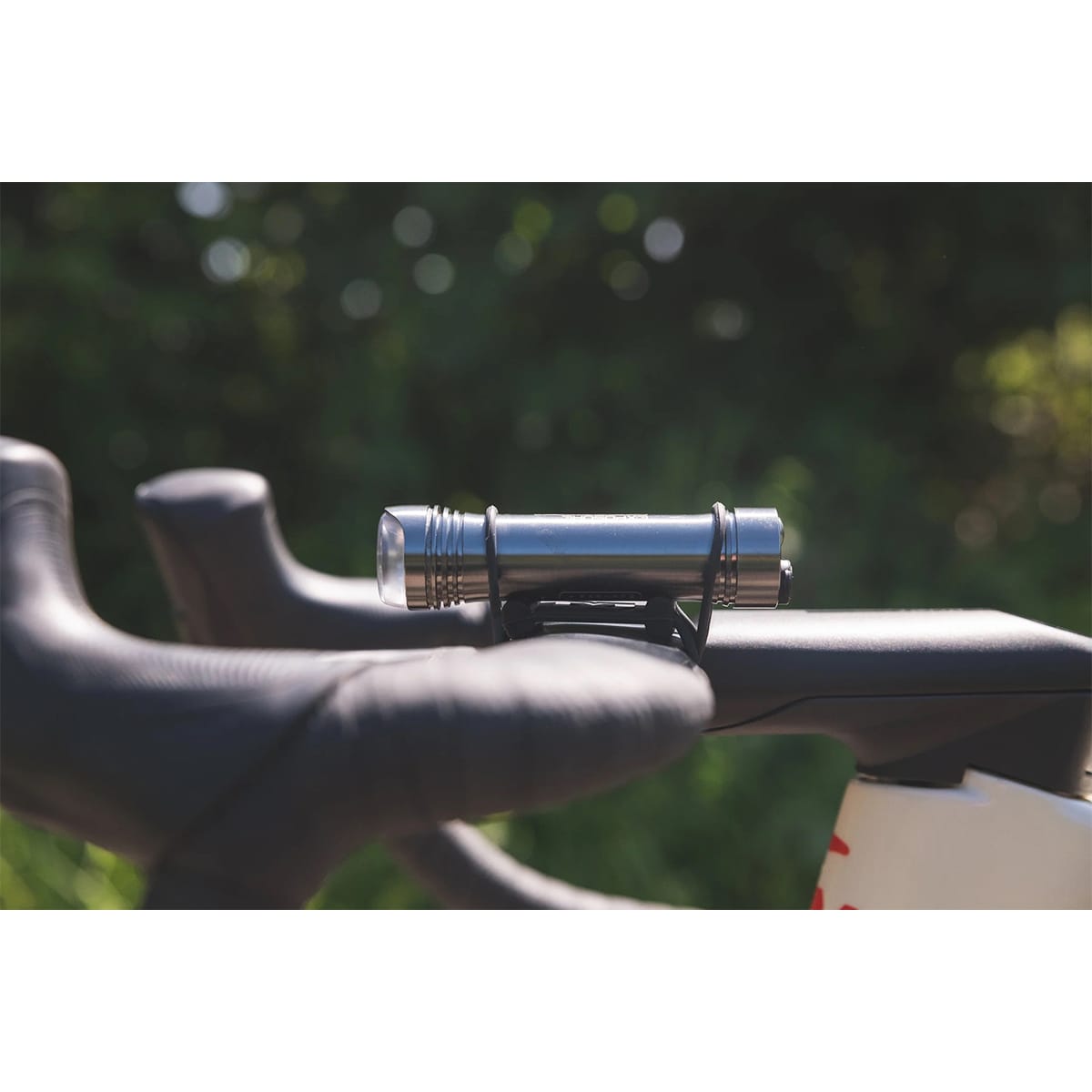 Soporte de fijación LUCES DE EXPOSICIÓN AERO BAR SILICONA