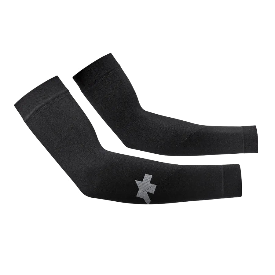 Manguitos ASSOS SUMMER ARM UV PROTECTOR P1 Negro