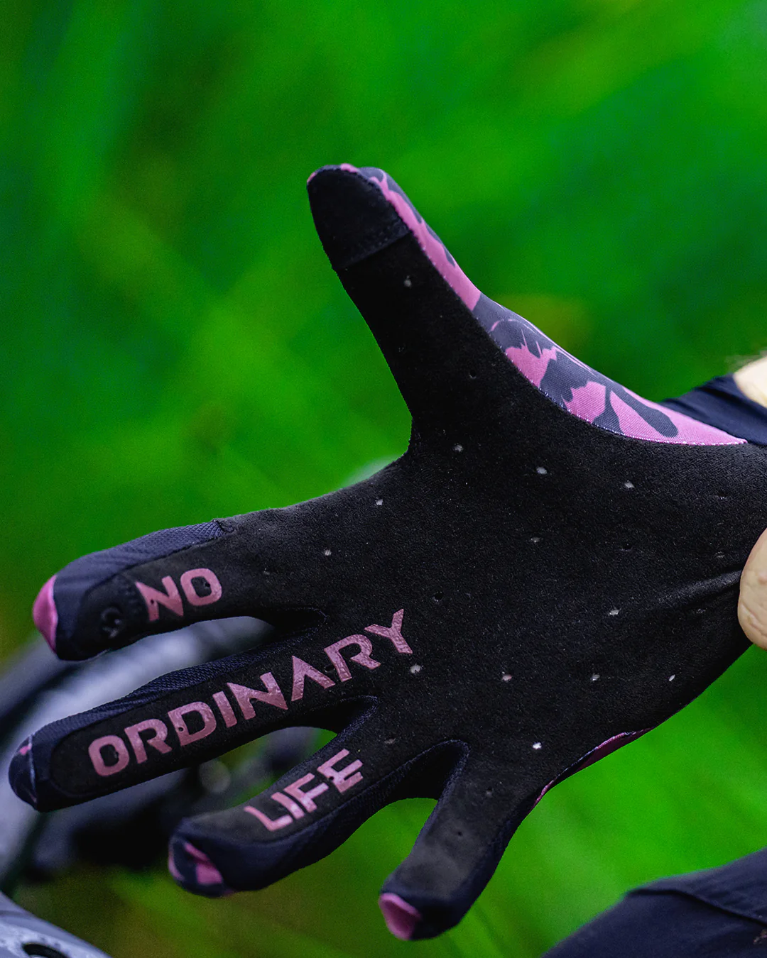 Guantes DHARCO TRAIL Morado/Negro