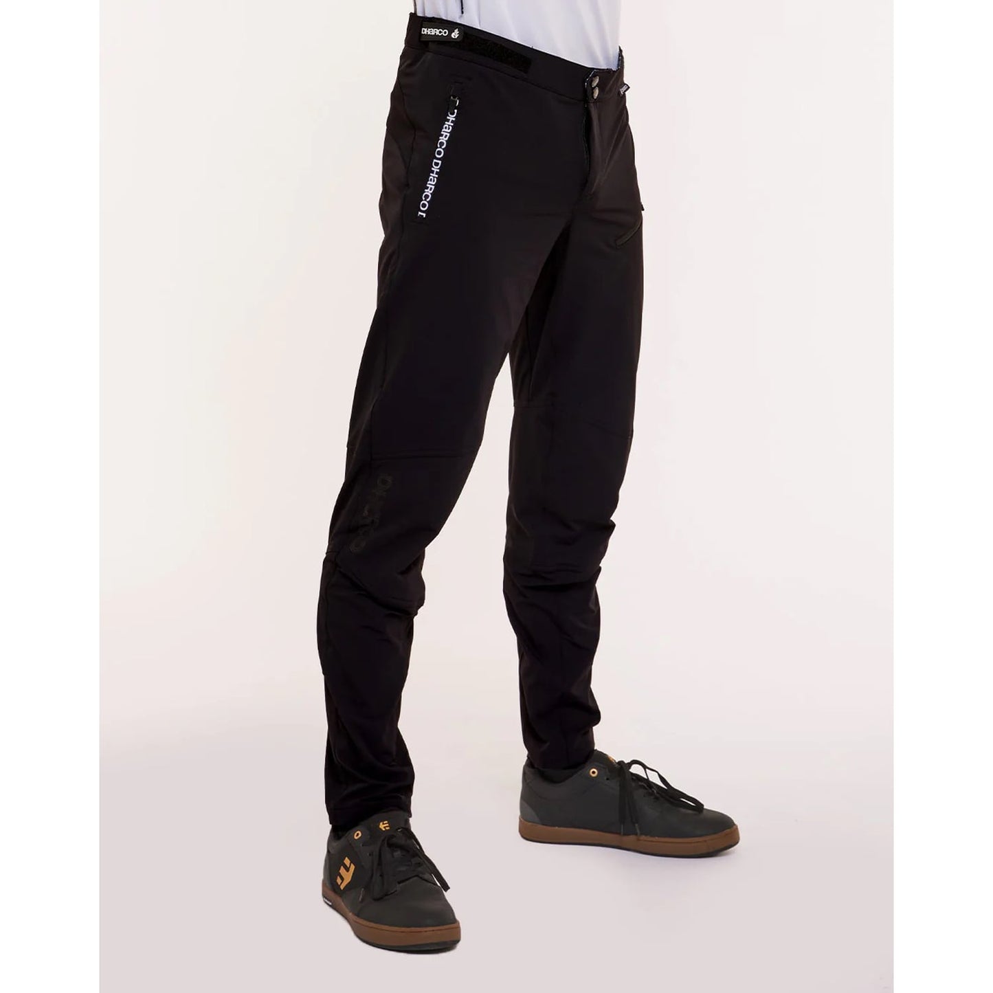 Pantalón DHARCO GRAVITY Negro