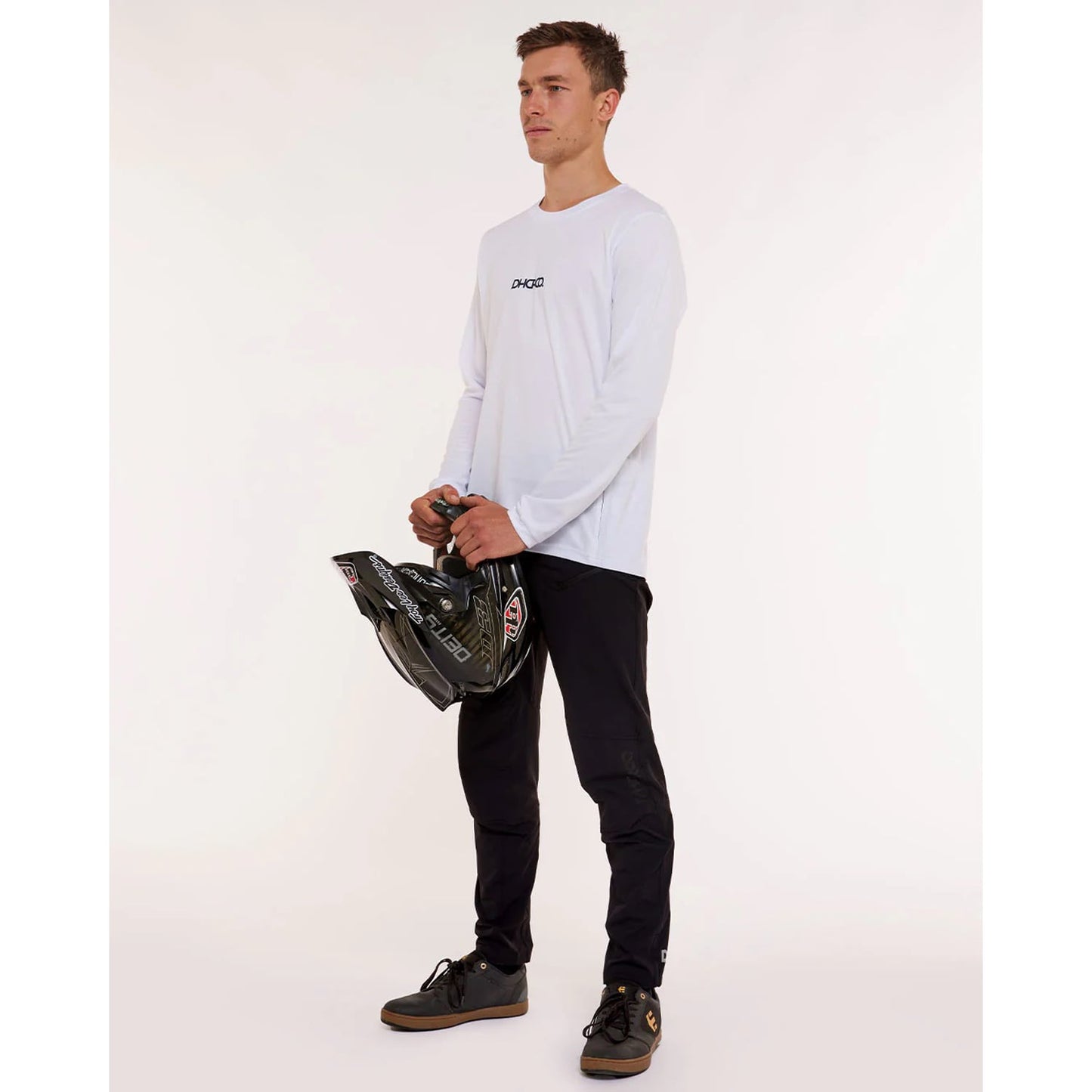 Pantalón DHARCO GRAVITY Negro