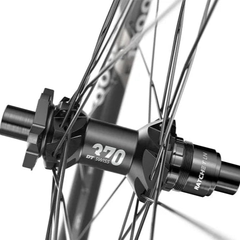 Par de ruedas DT SWISS E 1900 SPLINE 27.5" 30mm 15x110/12x148 mm