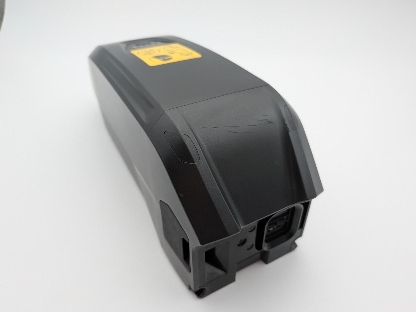 Batería externa SHIMANO BT-E8016 (630 Wh) Generación 1 Ligeros defectos cosméticos