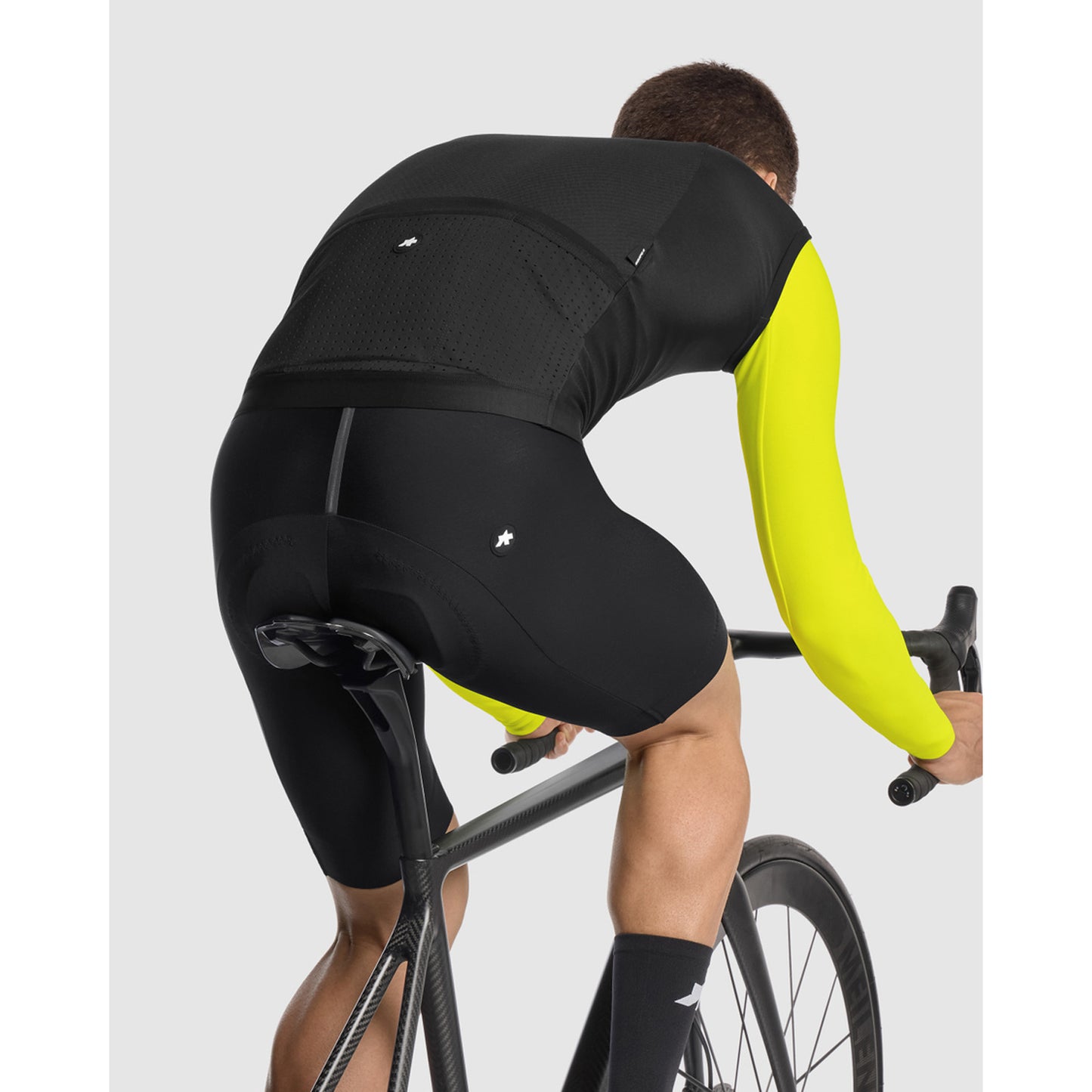 Chaqueta sin mangas ASSOS EQUIPE R S11 Black Series