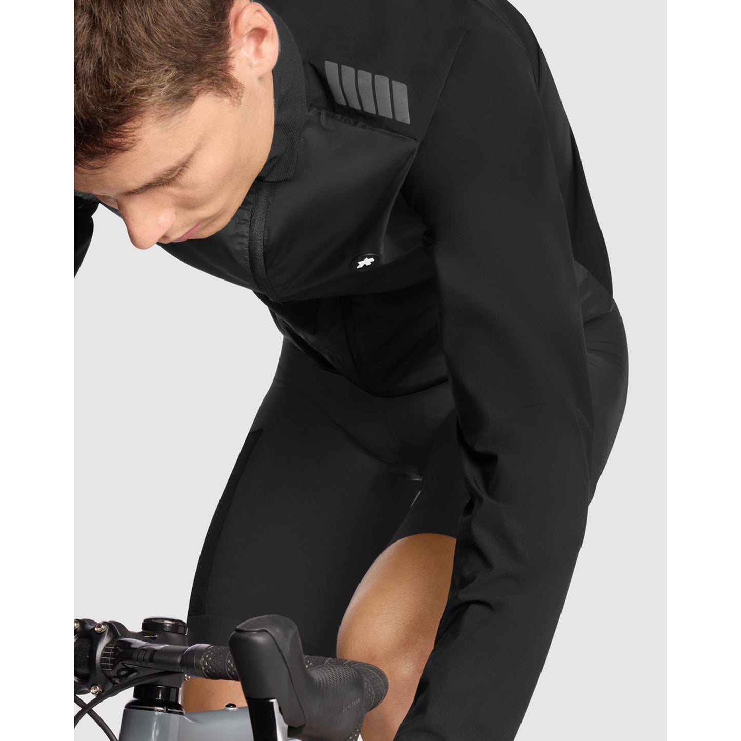 Chaqueta ASSOS TACTICA T5 Black Series