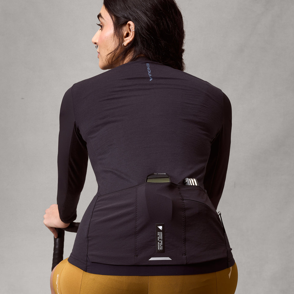 Maillot ENDURA ALLTRACK RIDE Mangas Largas Mujer Negro