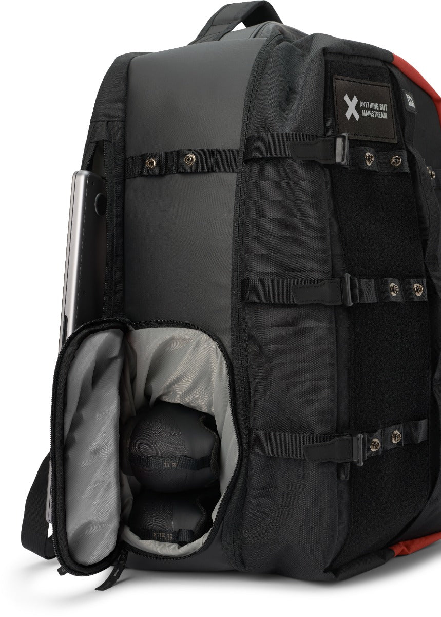 Mochila USWE BUDDY ATHLETE GEAR 40 L