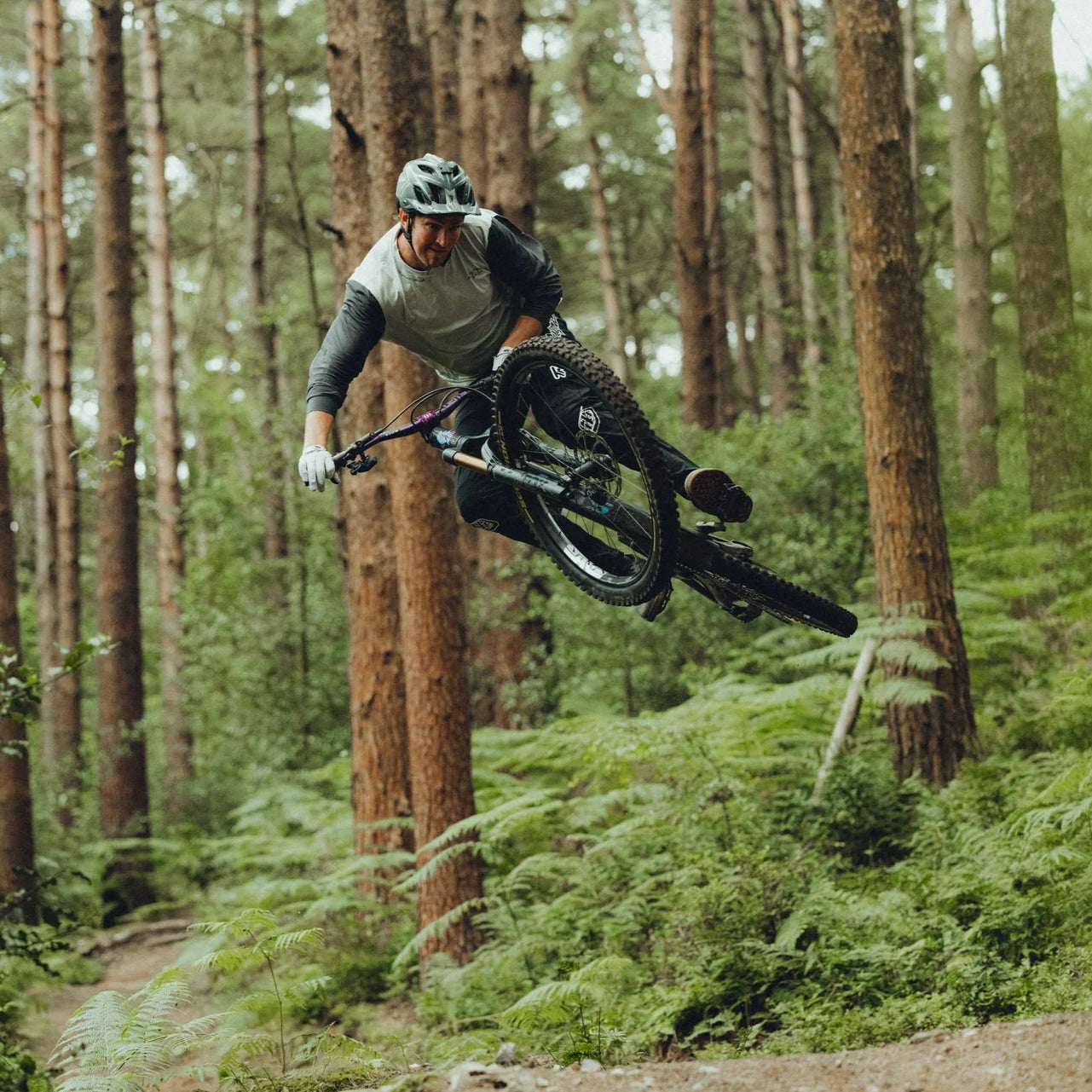 Llanta trasera ENVE M8 29" 29mm