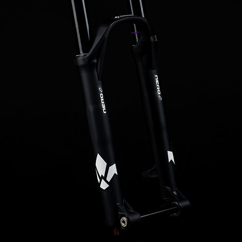 FORMULA NERO C Coil Horquilla 27.5" Eje 20x110mm Boost Negro
