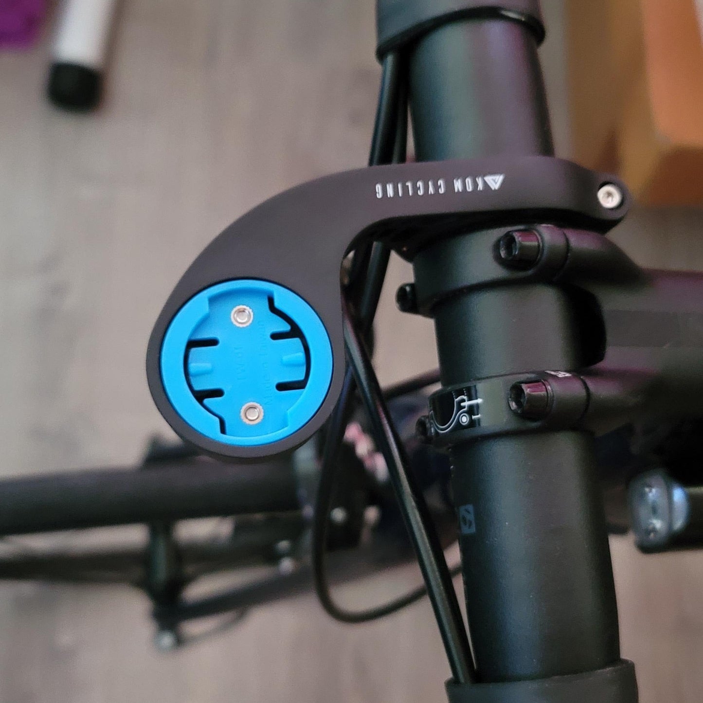 Soporte manillar KOM CYCLING Wahoo