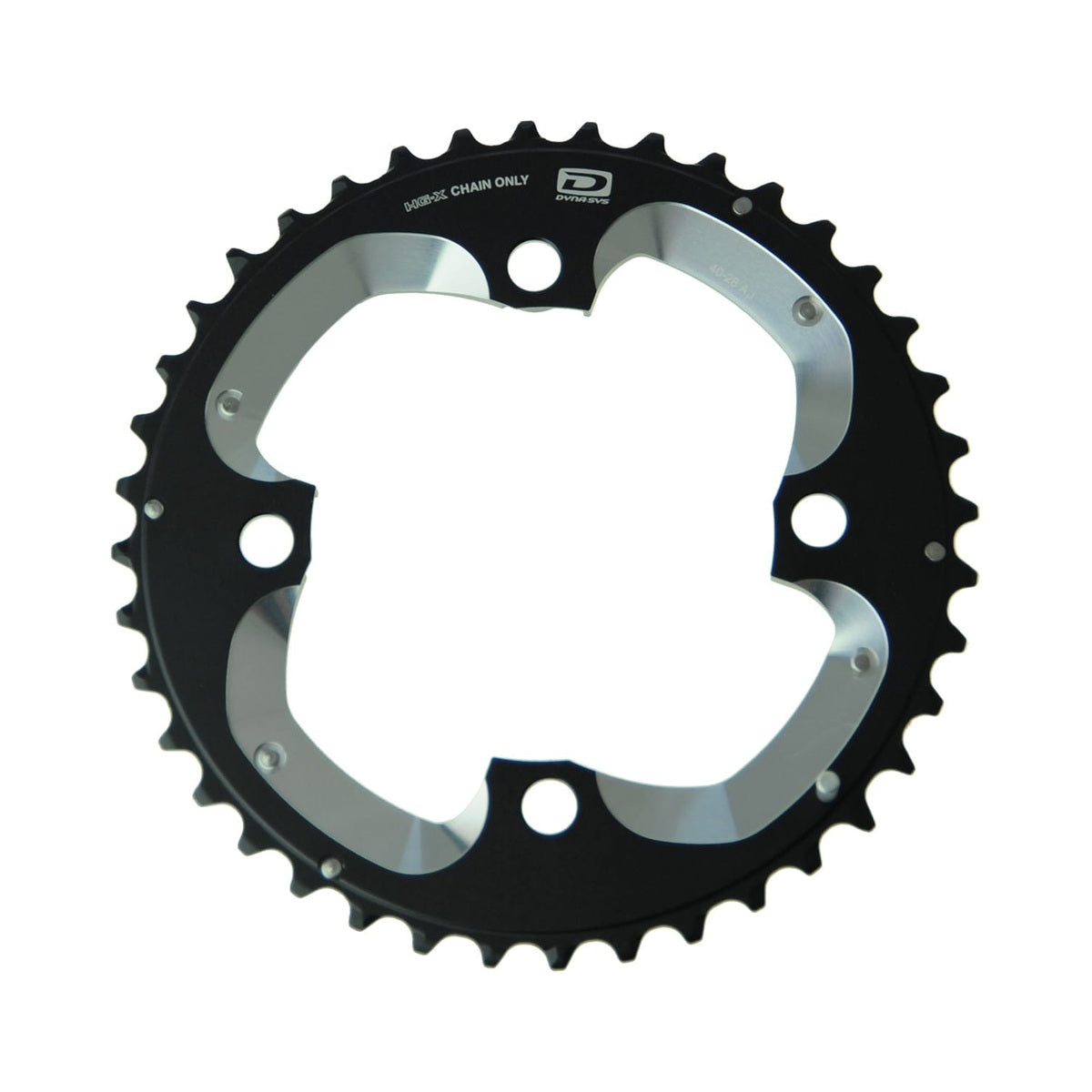 Plato exterior SHIMANO XT M785 de 10 velocidades, 4 orificios, 104 mm — vista del plato sobre fondo blanco