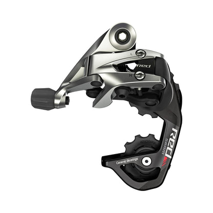 Cambio trasero SRAM RED de 11 velocidades con pata corta – vista del producto sobre fondo blanco