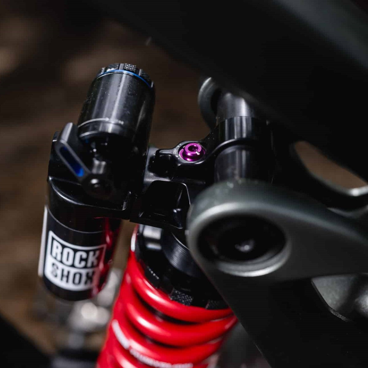 Amortiguador de muelle de muñón ROCKSHOX VIVID ULTIMATE RC2T HBO