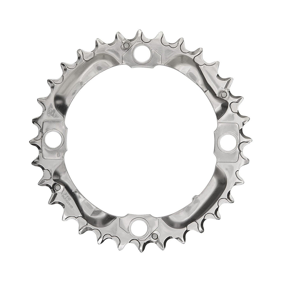 Plato intermedio SHIMANO DEORE M530 de 9 velocidades, 4 tornillos, 104 mm, plata — vista del plato sobre fondo blanco
