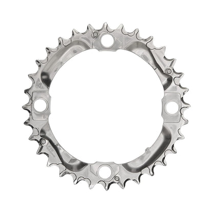 Plato intermedio SHIMANO DEORE M530 de 9 velocidades, 4 tornillos, 104 mm, plata — vista del plato sobre fondo blanco