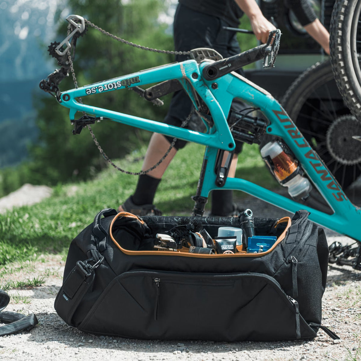 Bolsa de viaje THULE ROUNDTRIP 55 L Negra