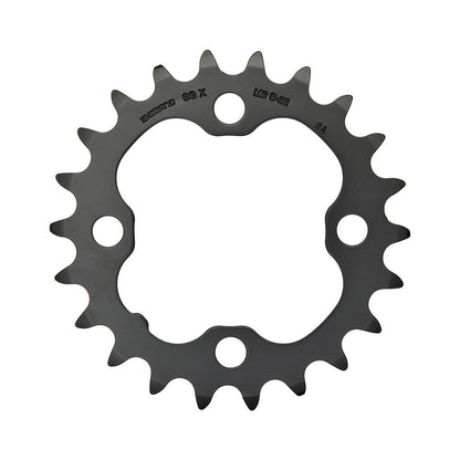 Plato interior SHIMANO DEORE M590 de 9 velocidades, 4 tornillos, 64 mm, negro — vista del plato sobre fondo blanco