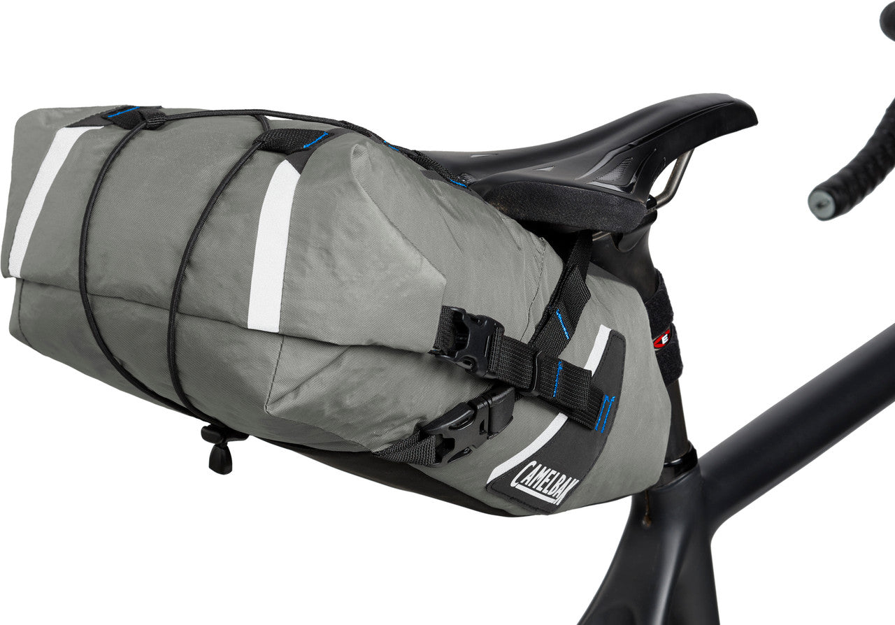 Bolsa de sillín CAMELBAK MULE SADDLE 9 L Gris