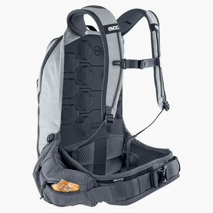 Mochila con Protección Dorsal EVOC TRAIL PRO 16L Gris