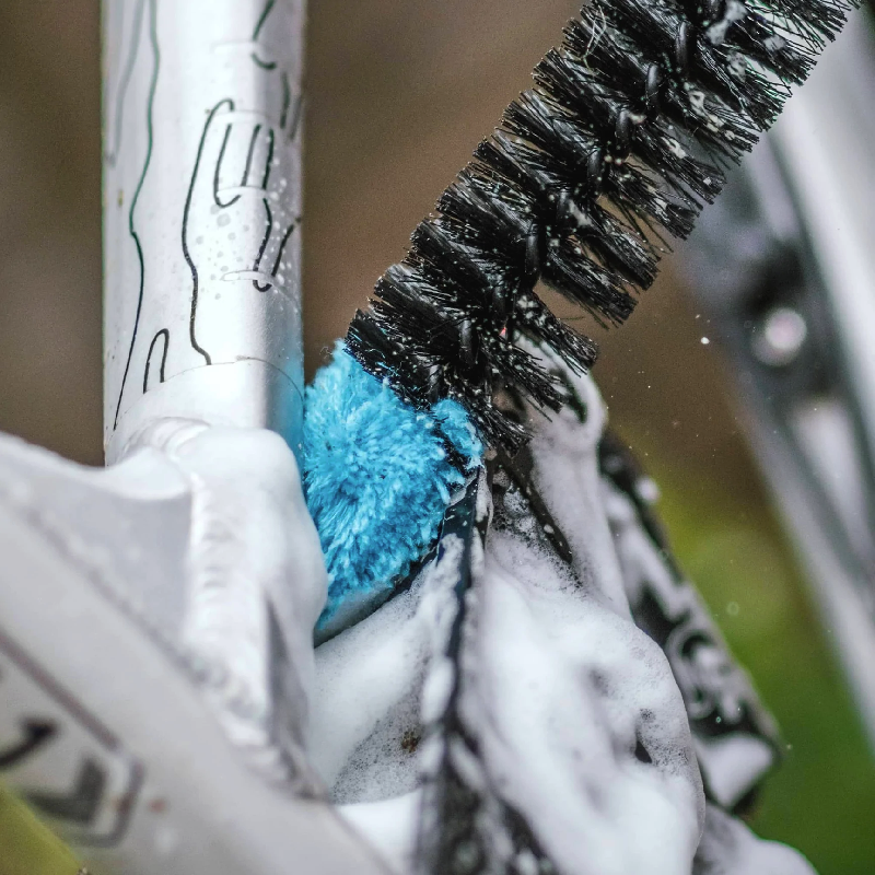 PEATY'S DETAIL BRUSH Cepillo de limpieza