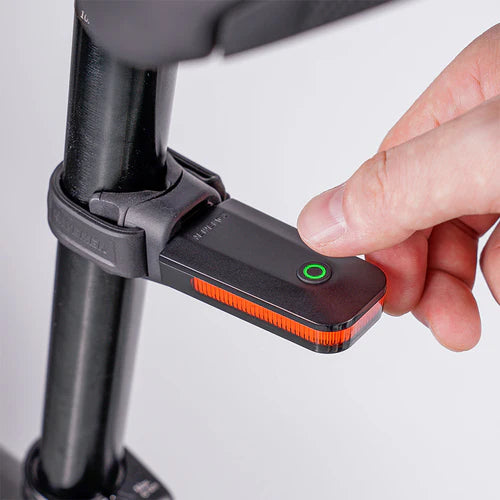 Iluminación trasera RAVEMEN CL01