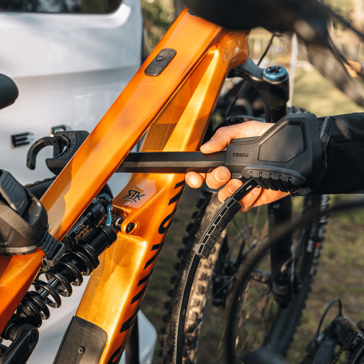 Portabicicletas THULE VELOSPACE 3 3 sobre enganche