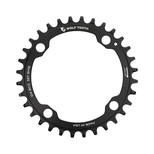 Plato monoplato WOLF TOOTH de 104 BCD, 12 velocidades, para Shimano, 4 agujeros, 104 mm, negro — vista del plato sobre fondo blanco