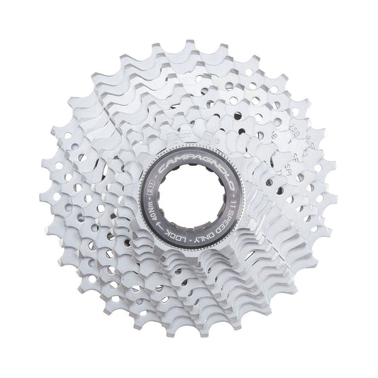 Cassette CAMPAGNOLO CHORUS de 11 velocidades – foto principal sobre fondo blanco