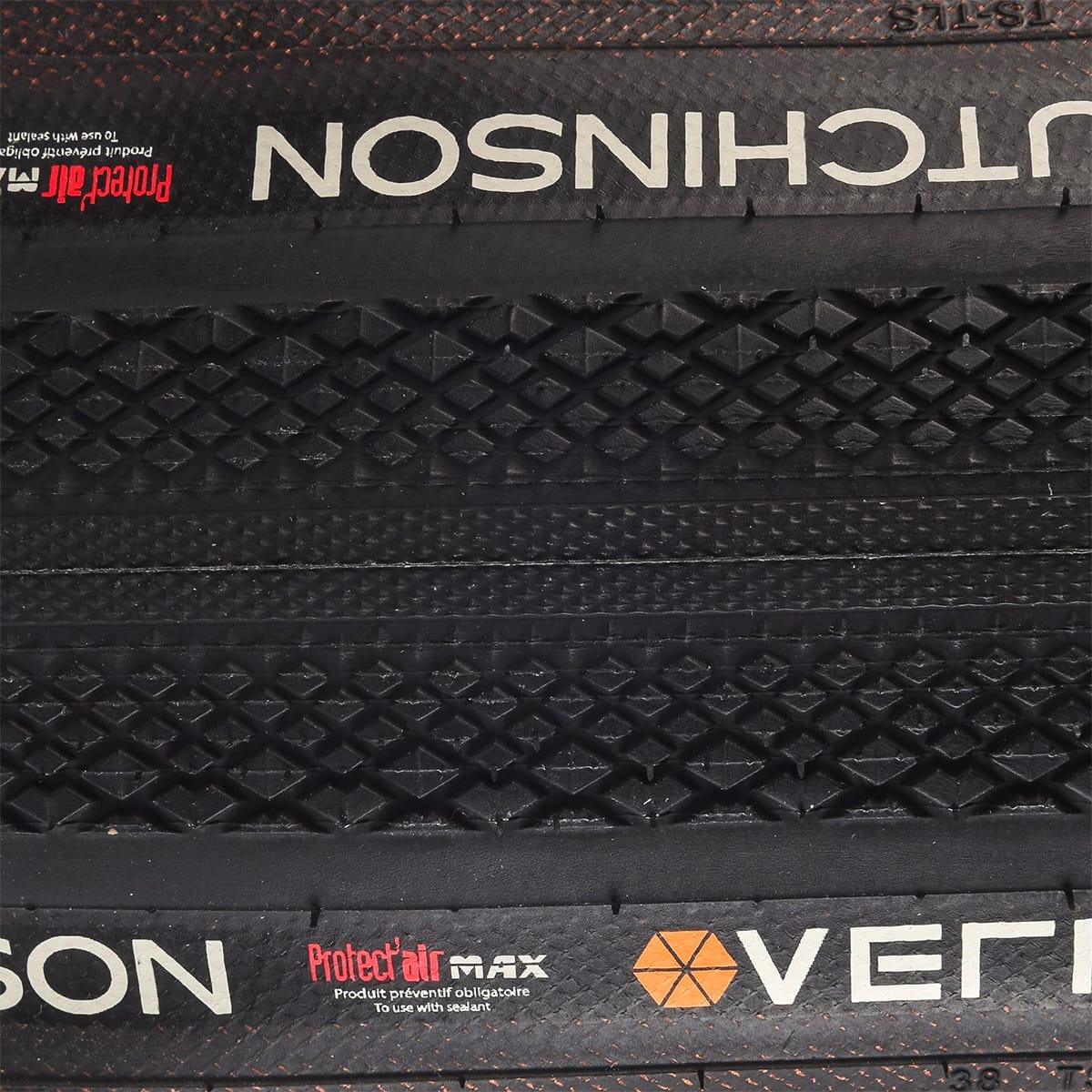 Neumático HUTCHINSON OVERIDE HARDSKIN Tubeless Ready 700x38
