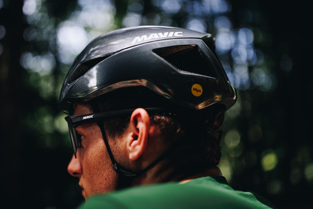 Mavic Comete SL MIPS - imagen de ambiente 1