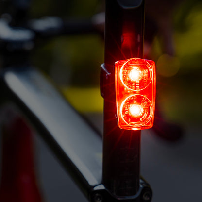 Luz Trasera SIGMA Buster RL 150 con Luz de Freno