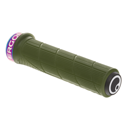 Puños ERGON GD1 EVO Factory verde musgo helado con abrazaderas de acabado tornasolado