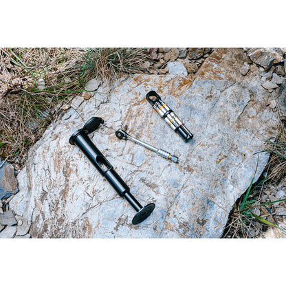 Multiherramienta Integrado Tubo de Horquilla 42 mm Cónico GRANITE DESIGN STASH RT (10 Herramientas) Negro