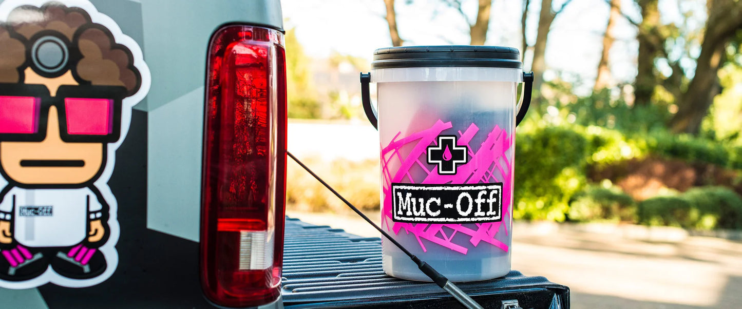 Kit de mantenimiento MUC-OFF BUCKET KIT