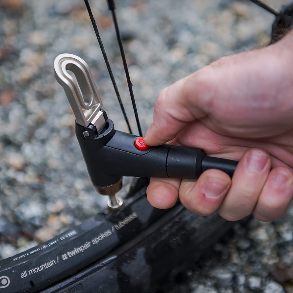 Pompe à Pied BLACKBURN CHAMBER TUBELESS