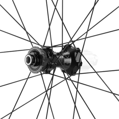 Par de Ruedas CAMPAGNOLO LEVANTE 2-WAY FIT DISC 700c