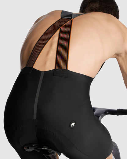 Culote Corto con Tirantes ASSOS EQUIPE RS SCHTRADIVAR S11 Regular Negro