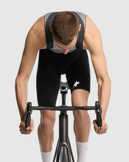 Culotte Corto con Tirantes ASSOS EQUIPE RSR BOLIDE S11 Negro