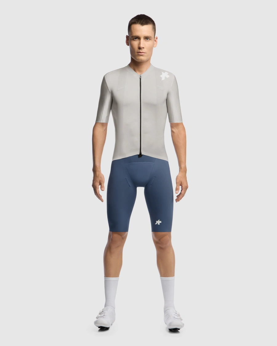 ASSOS EQUIPE RS S11 Maillot de manga corta Leche de almendra