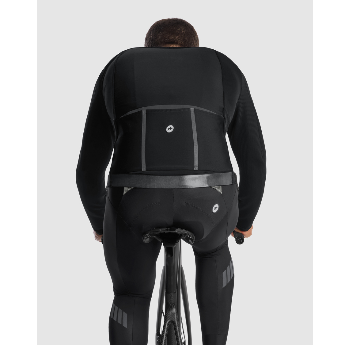 Chaqueta ASSOS MILLE GT EISENHERZ ULTRAZ WINTER S11 Negra
