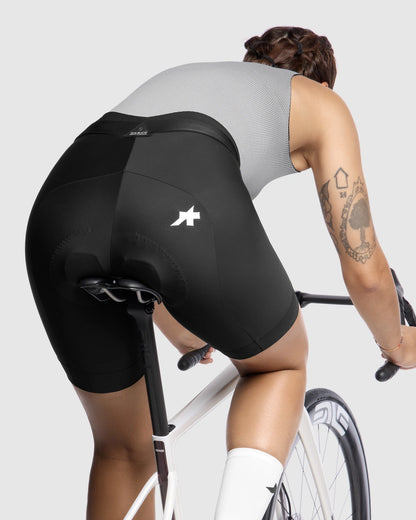 Culote corto ASSOS UMA GT HALF S11 SHORT para mujer negro