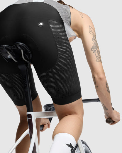 Culote Corto con Tirantes ASSOS MILLE GT INDOOR S11 Mujer Negro