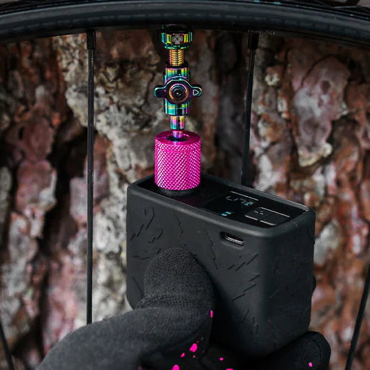 Mini Bomba Infladora Eléctrica MUC-OFF AIRMACH