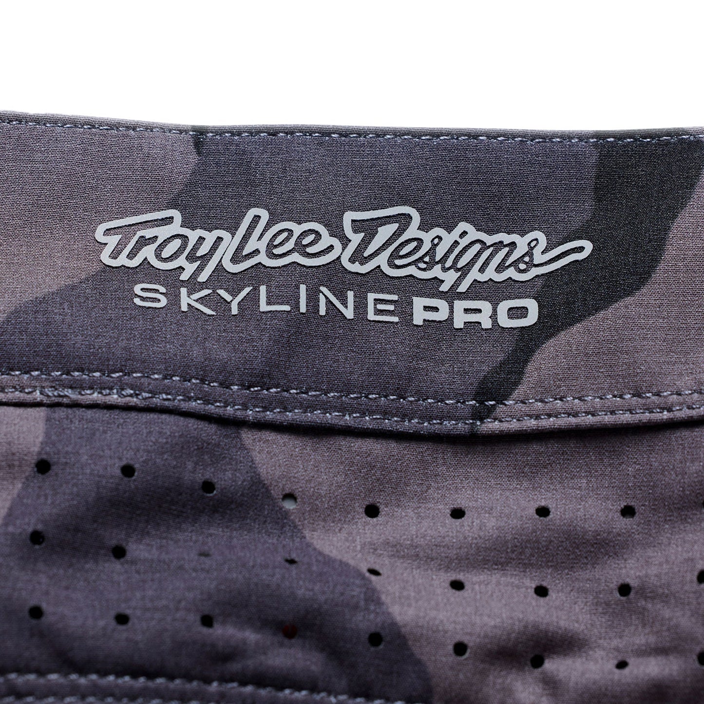 TROY LEE DESIGNS SKYLINE PRO FLOW CAMO Carbono Pantalón Corto con Forro BN3TH